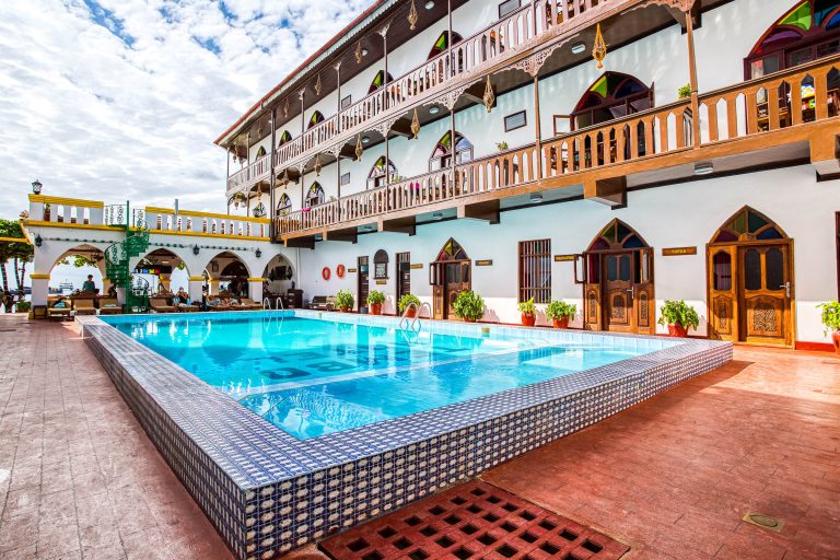 Tembo House Hotel