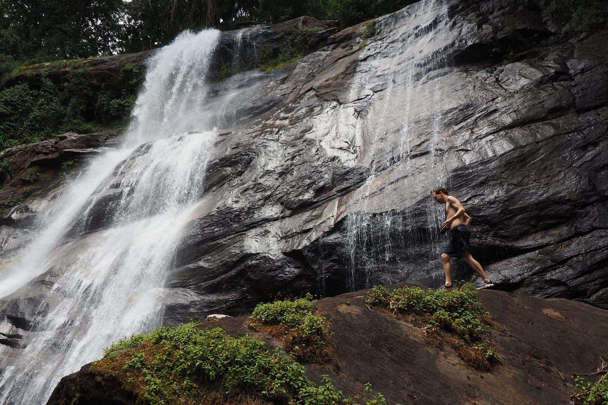 Udzungwa Mountains National Park_waterfall