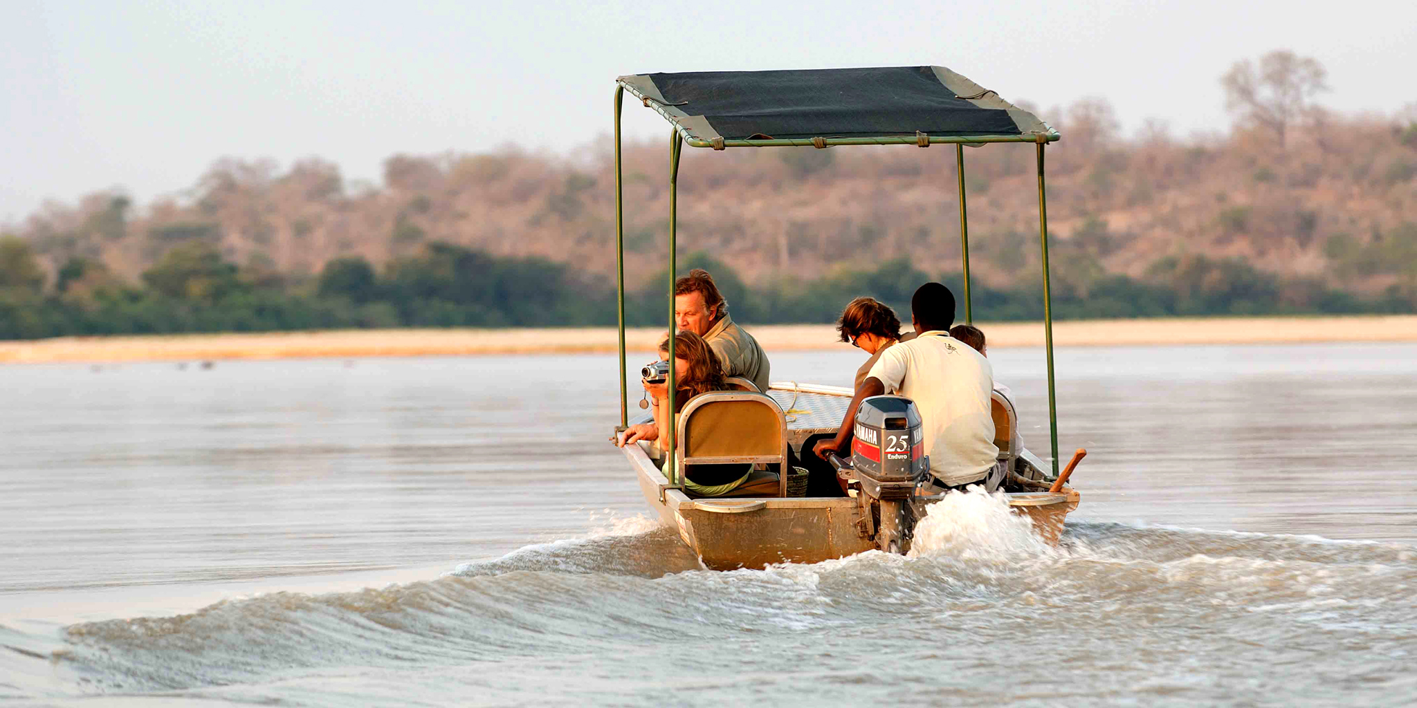 selous-boating-tanzania