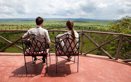 10-Day Luxury Honeymoon Safari And Zanzibar Beach