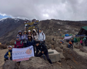 kilimanjaro climb with experienced guides